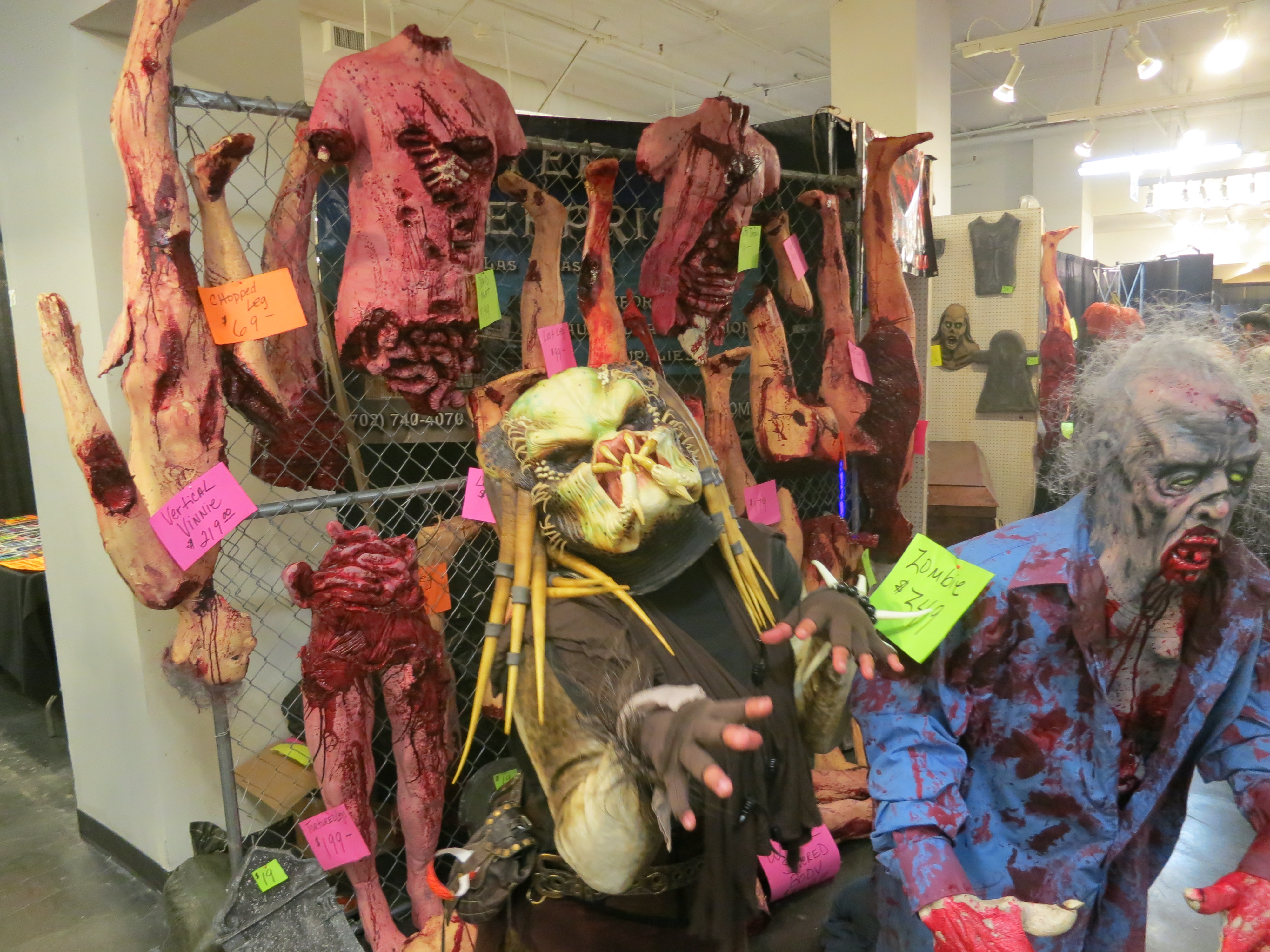 Female Predator at LA Halloween Convention