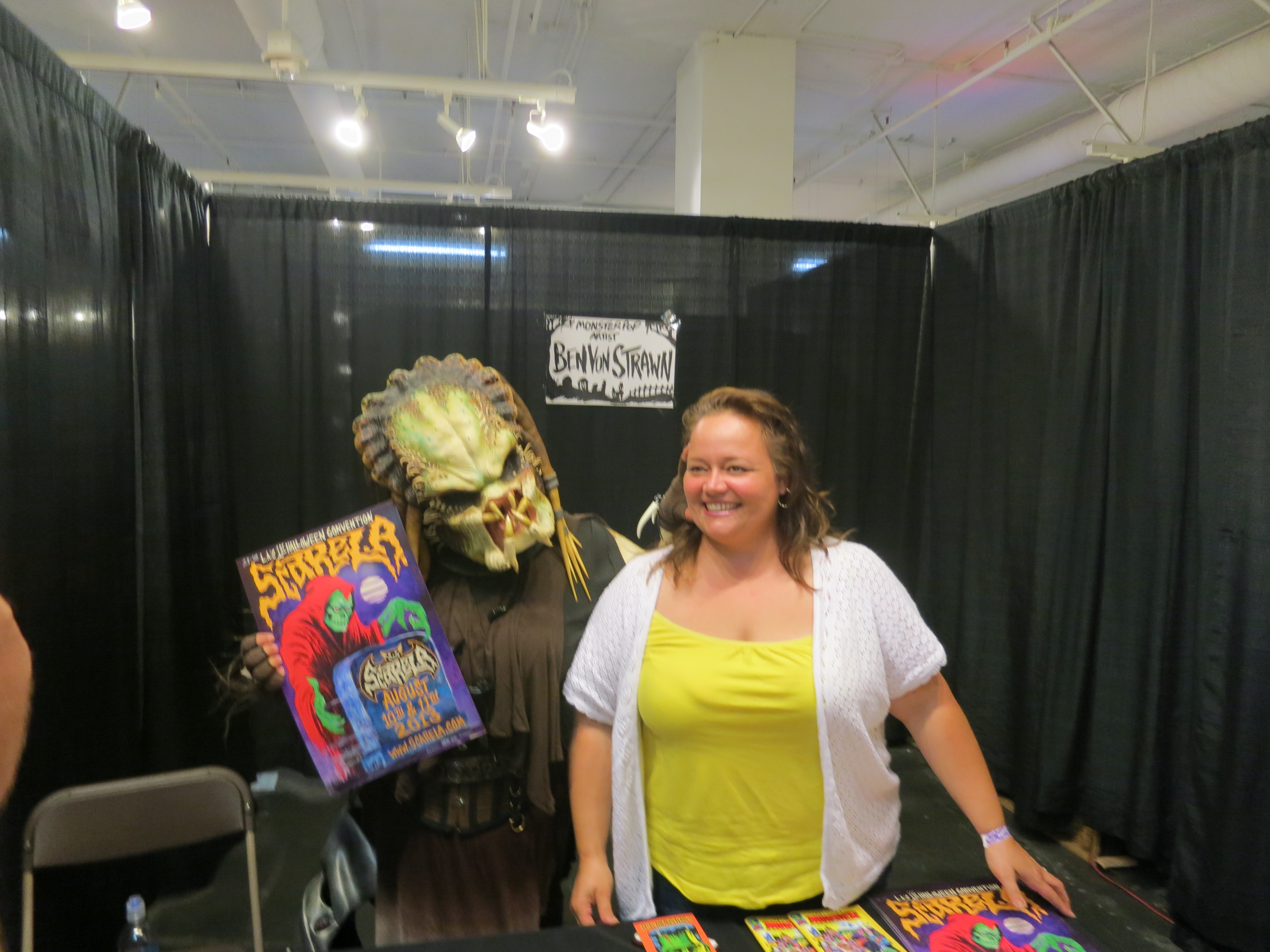 Female Predator at LA Halloween Convention