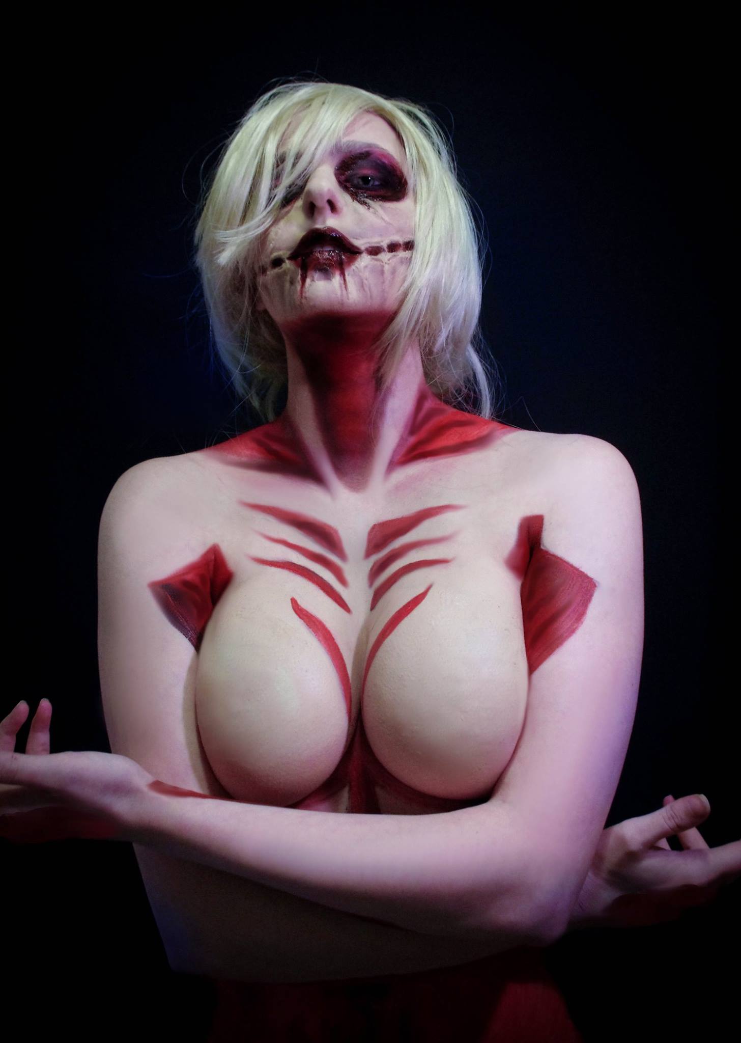 Female Titan, attack on titan