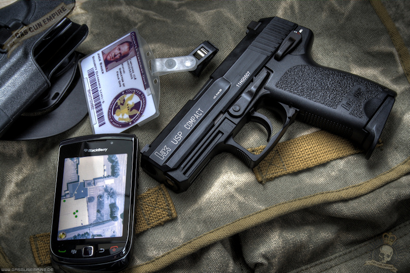 For the Umarex/HK USP compact I replicated a Jack Bauer setup from "24".