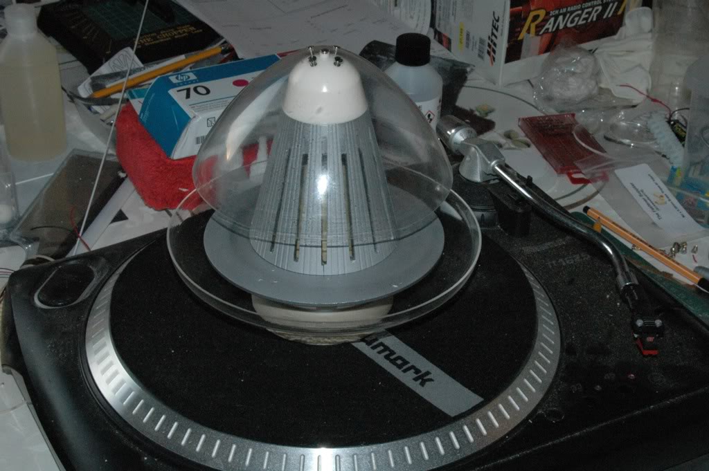 Gerry Anderson - UFO