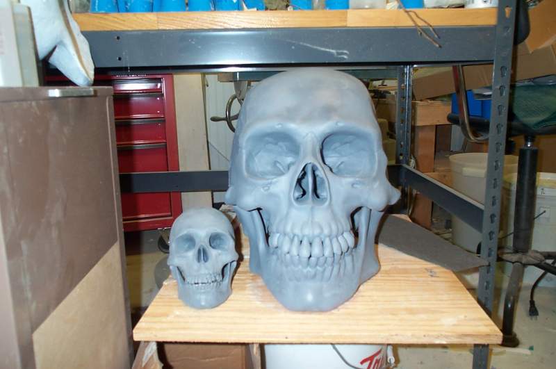 Giant skull front