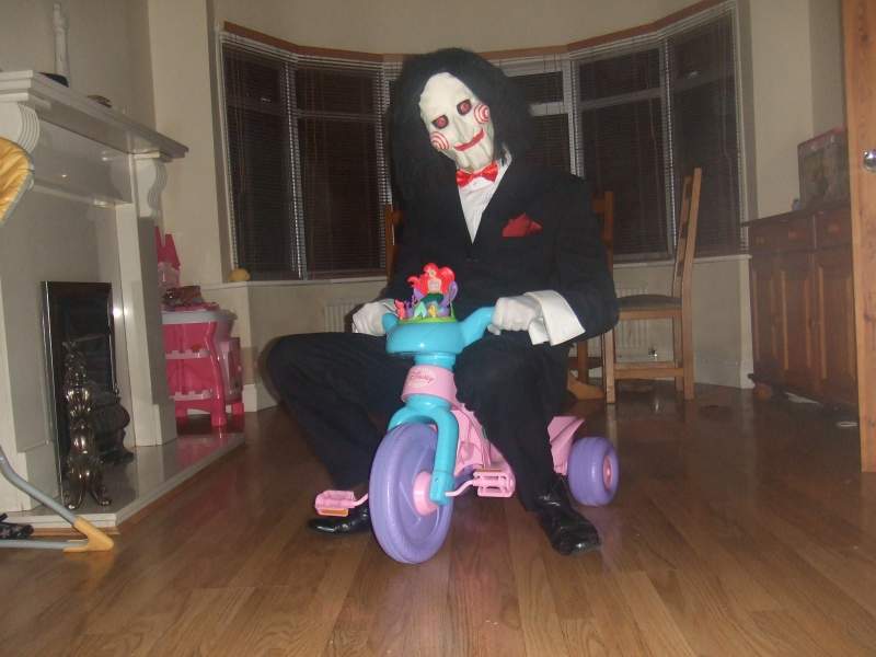 Hello Viewer - Halloween 2010