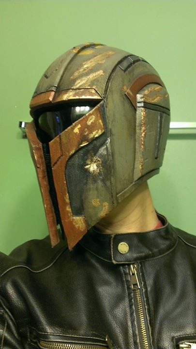 Helm Left