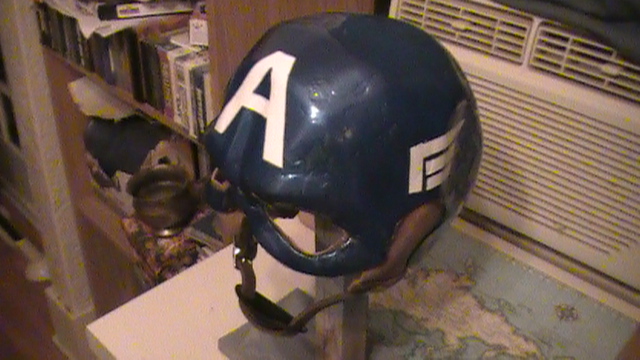 helmet 06