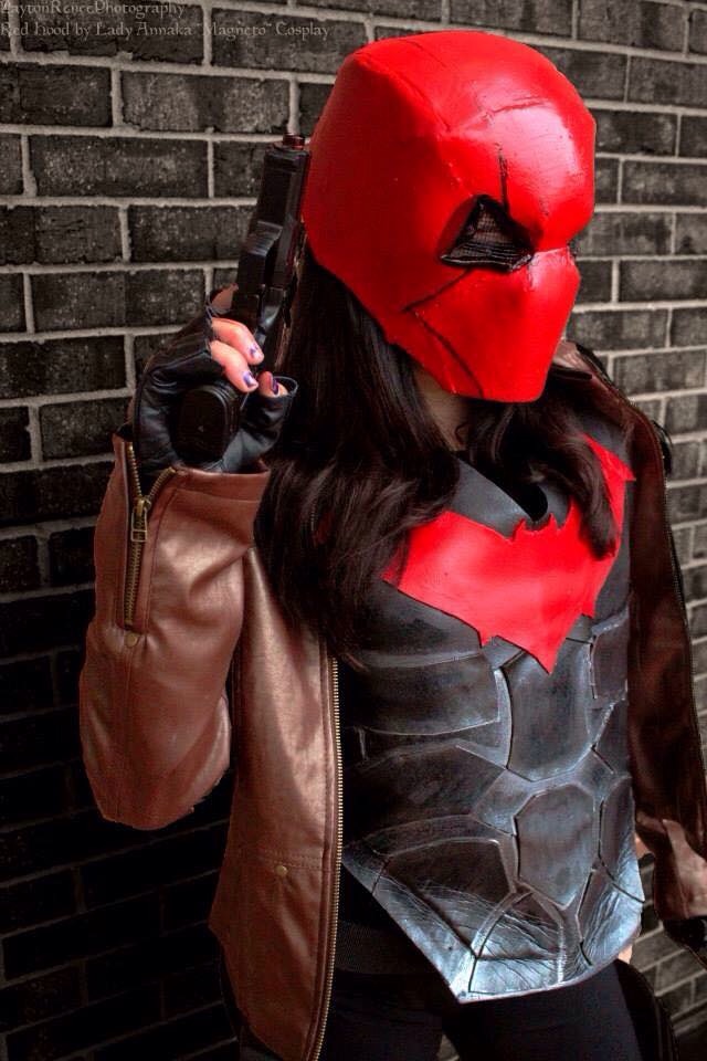 Here is a final image of the full costume