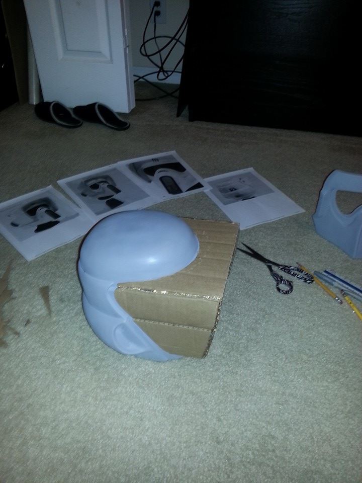heres pic of cardboard making sure it counters with the helmet an of used some reference pictures to help me.