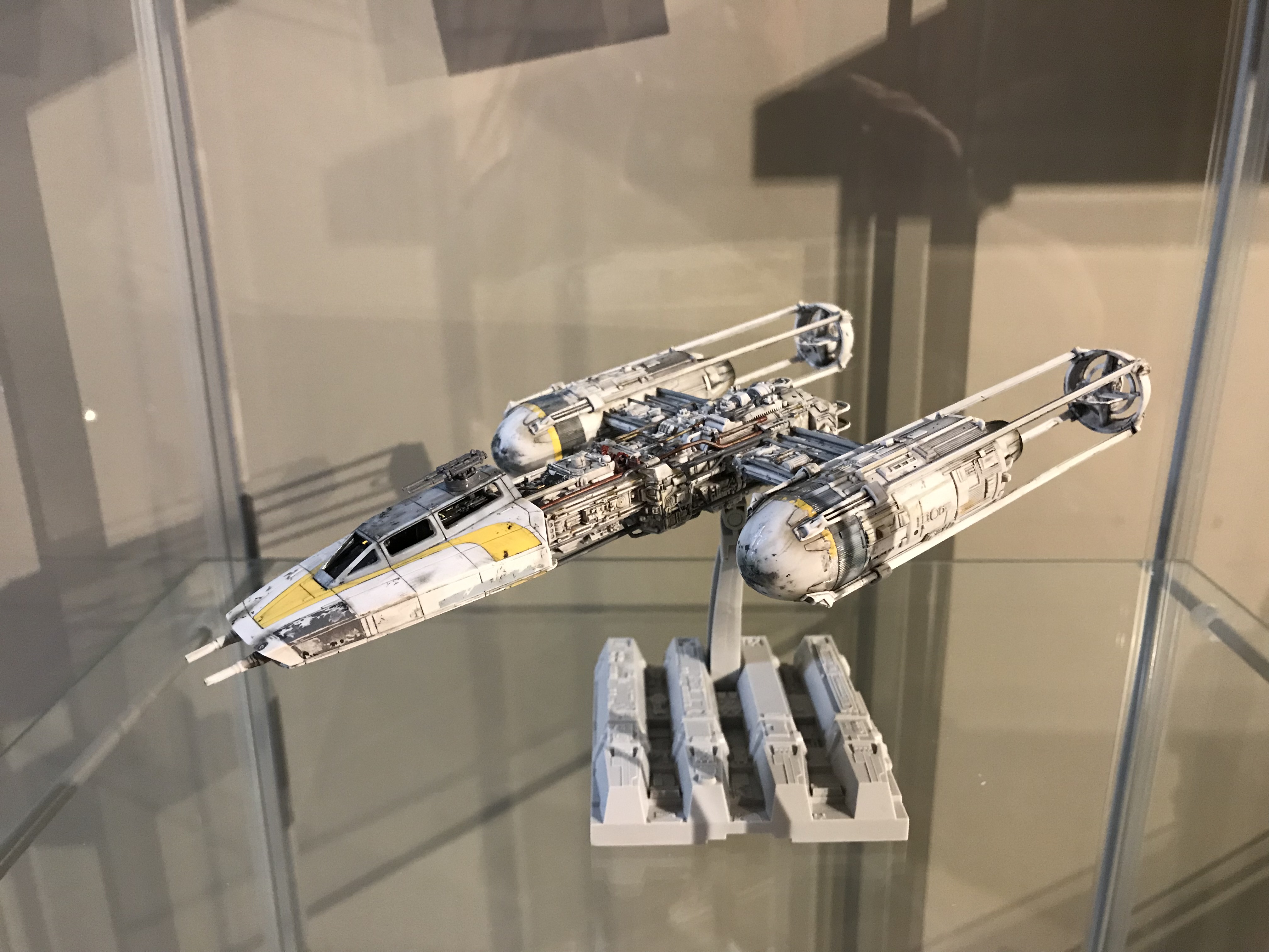 IMG 1401 My bandai Y-wing, fun build. I have another kit to build