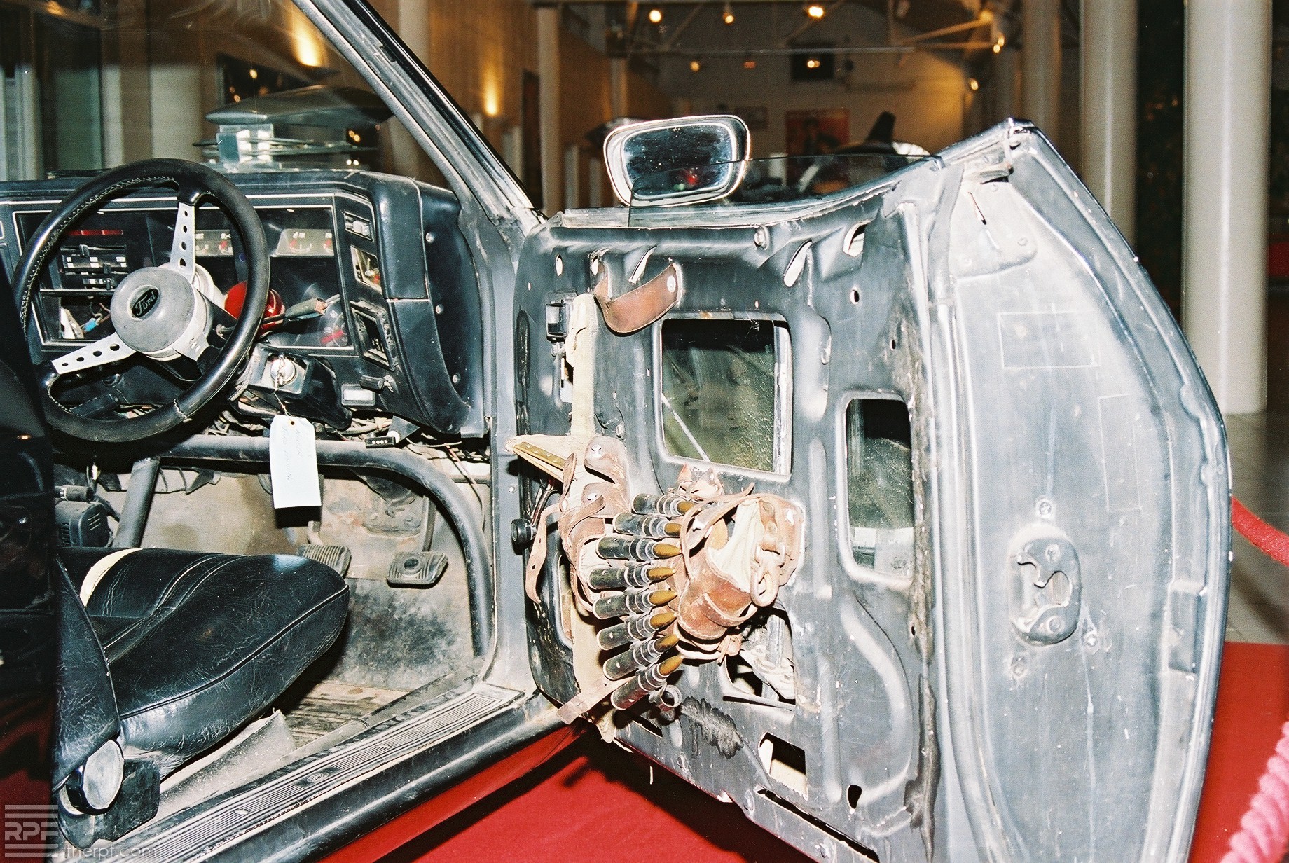 interceptor (inside)