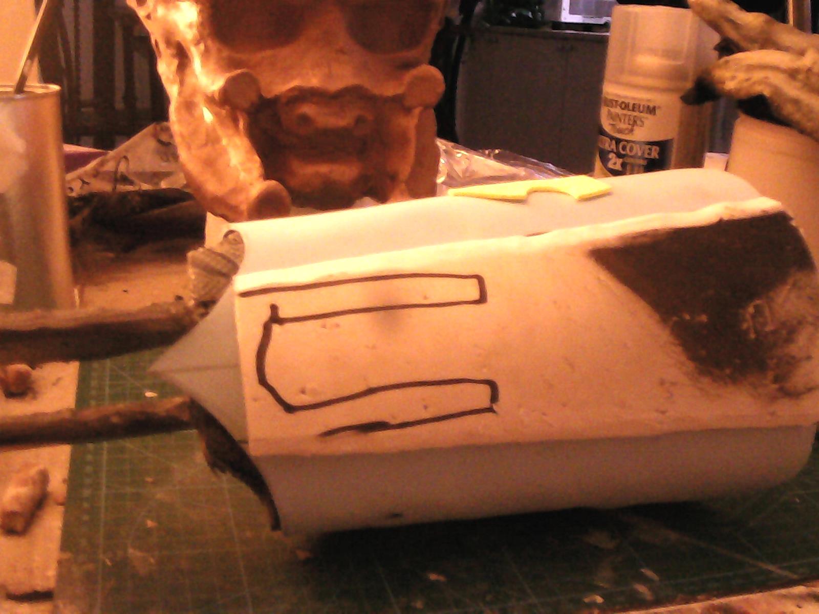 Jir'Xar_RightArm_WristGauntlet01