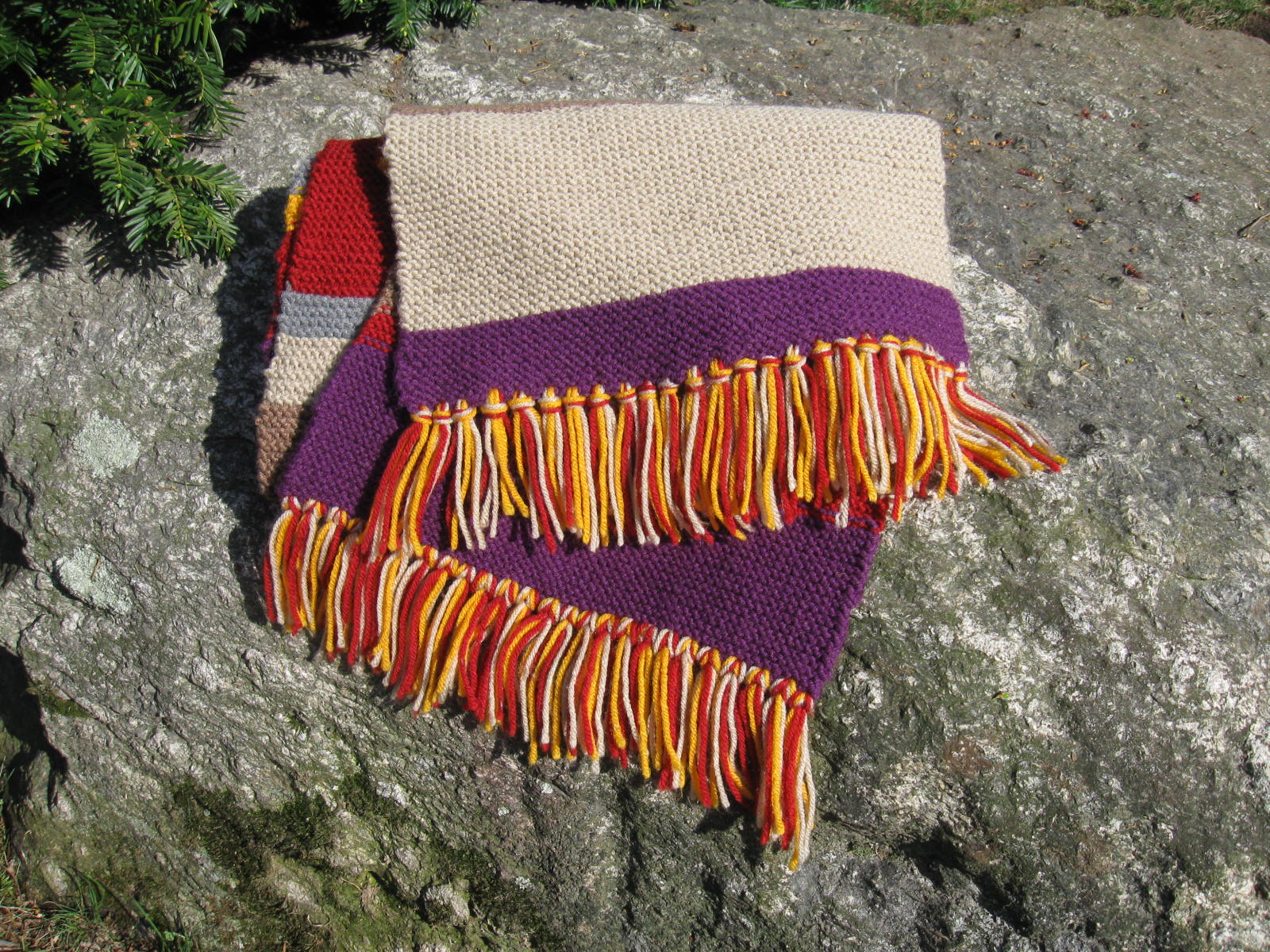 Knitted 4th Doctor scarf