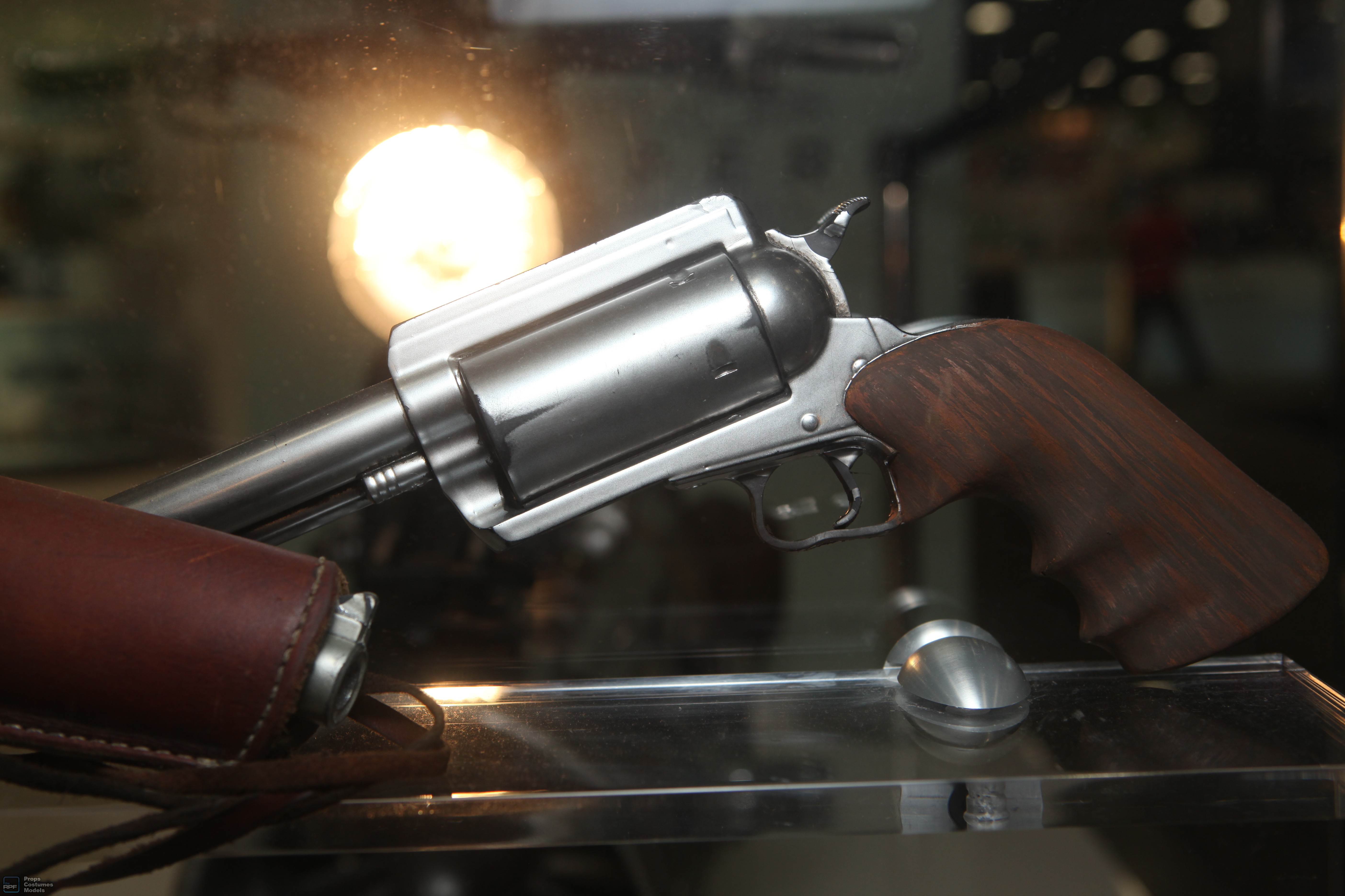 Looper - Pistol and Bullet Belt