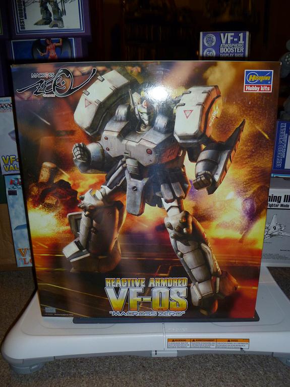 Macross Zero armored battroid