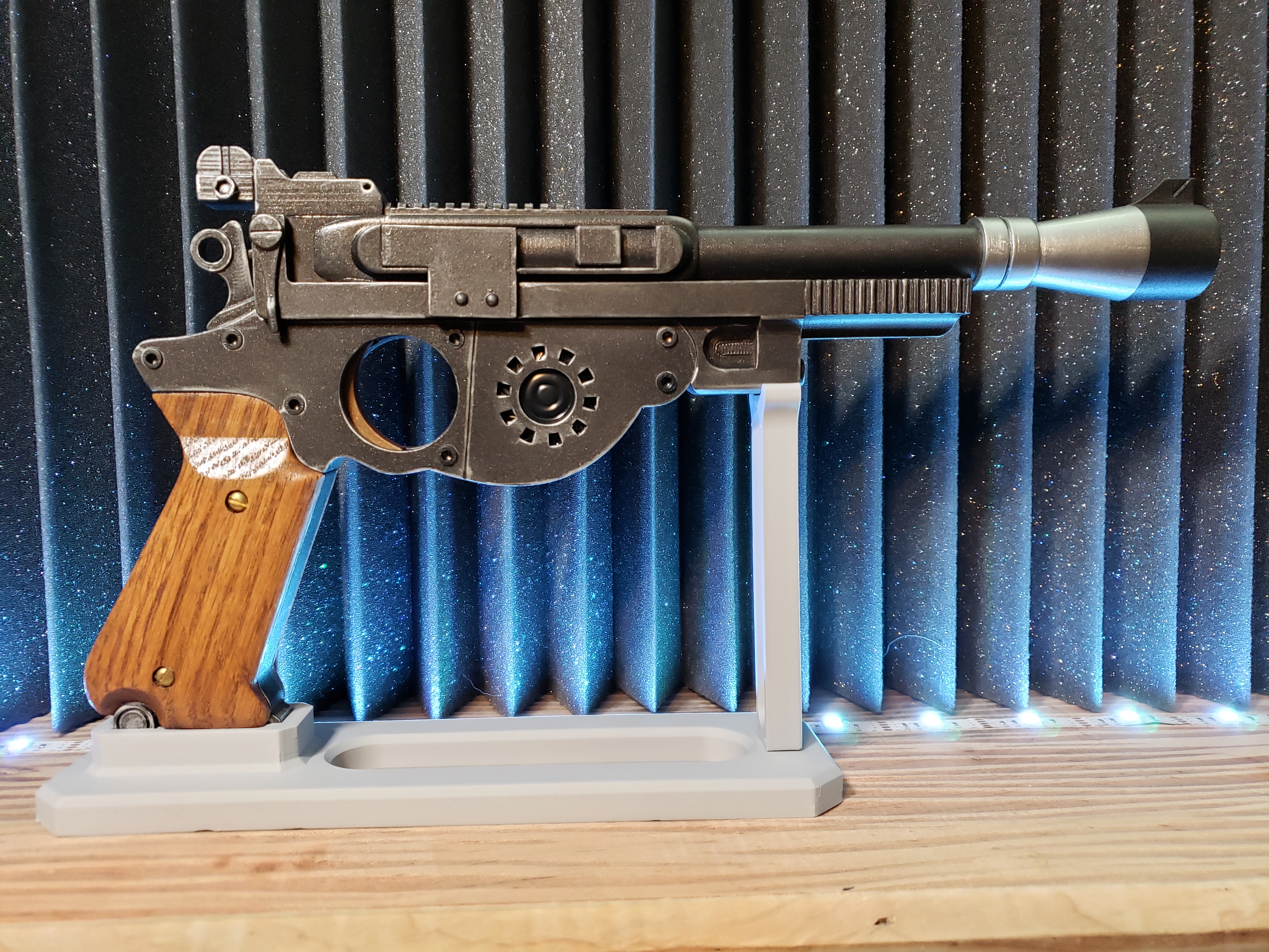 Mandalorian - Blaster