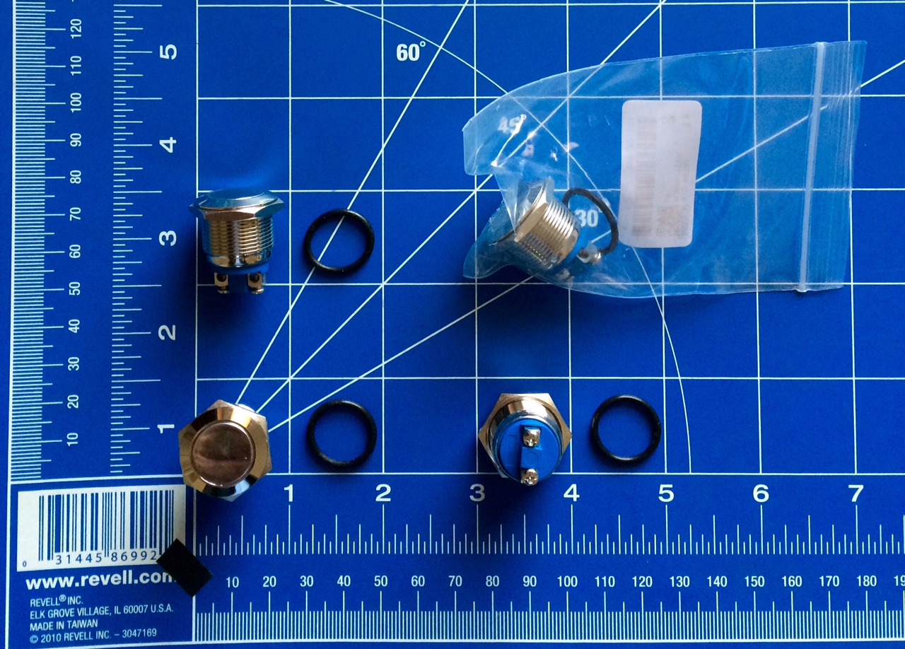 Manufacturer: UNKNOWN
Metal MOMENTARY SWITCHES

NEW

I thought these might be good in the end of a pommel for powering on a bladed saber.