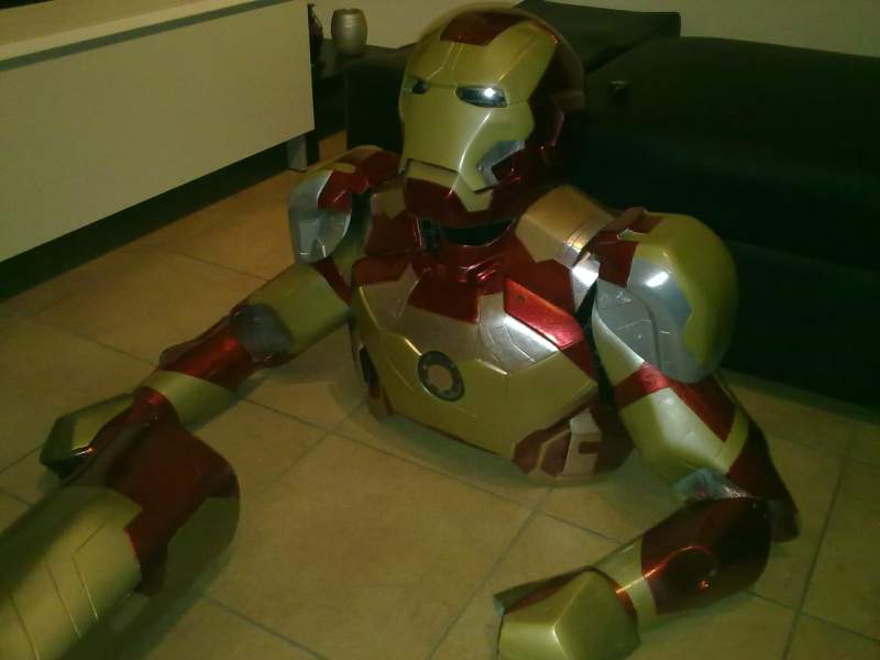 mark 8 real armor cosplay iron man made dany bao 2012 venice ...