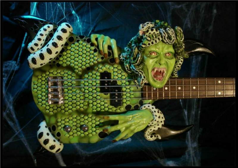 Medusa Guitar