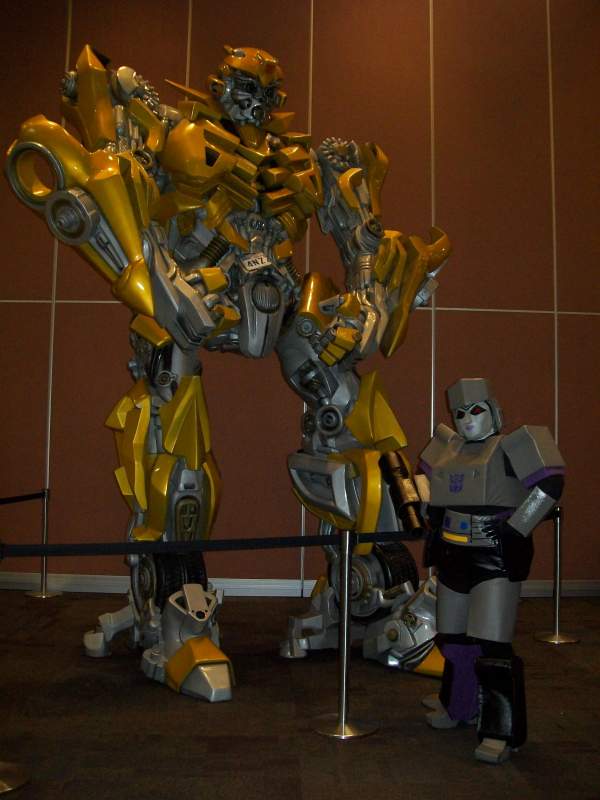 Meg and the giant Bumblebee at BotCon 2010.