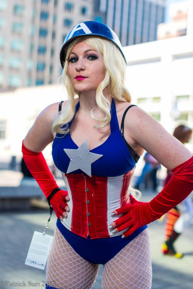 Pin-Up Captain America