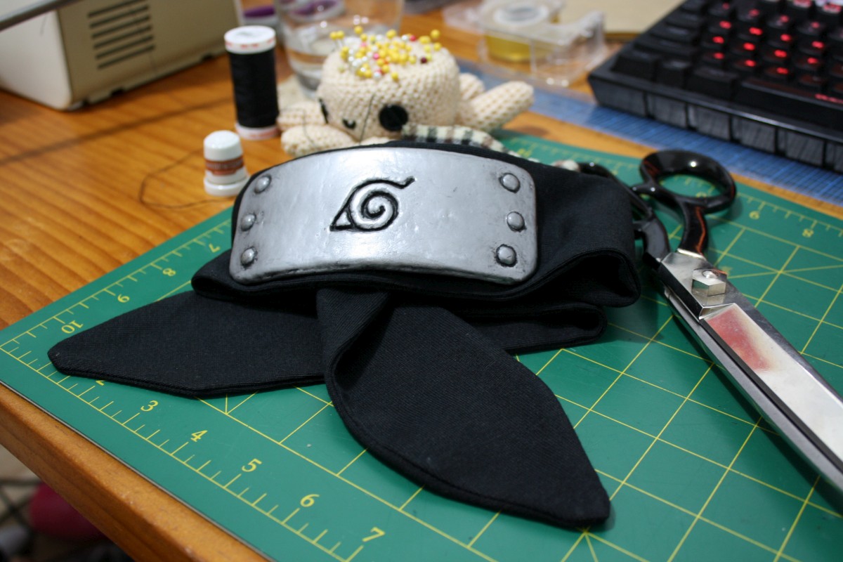 Plate attached (reused from my Kakashi cosplay)