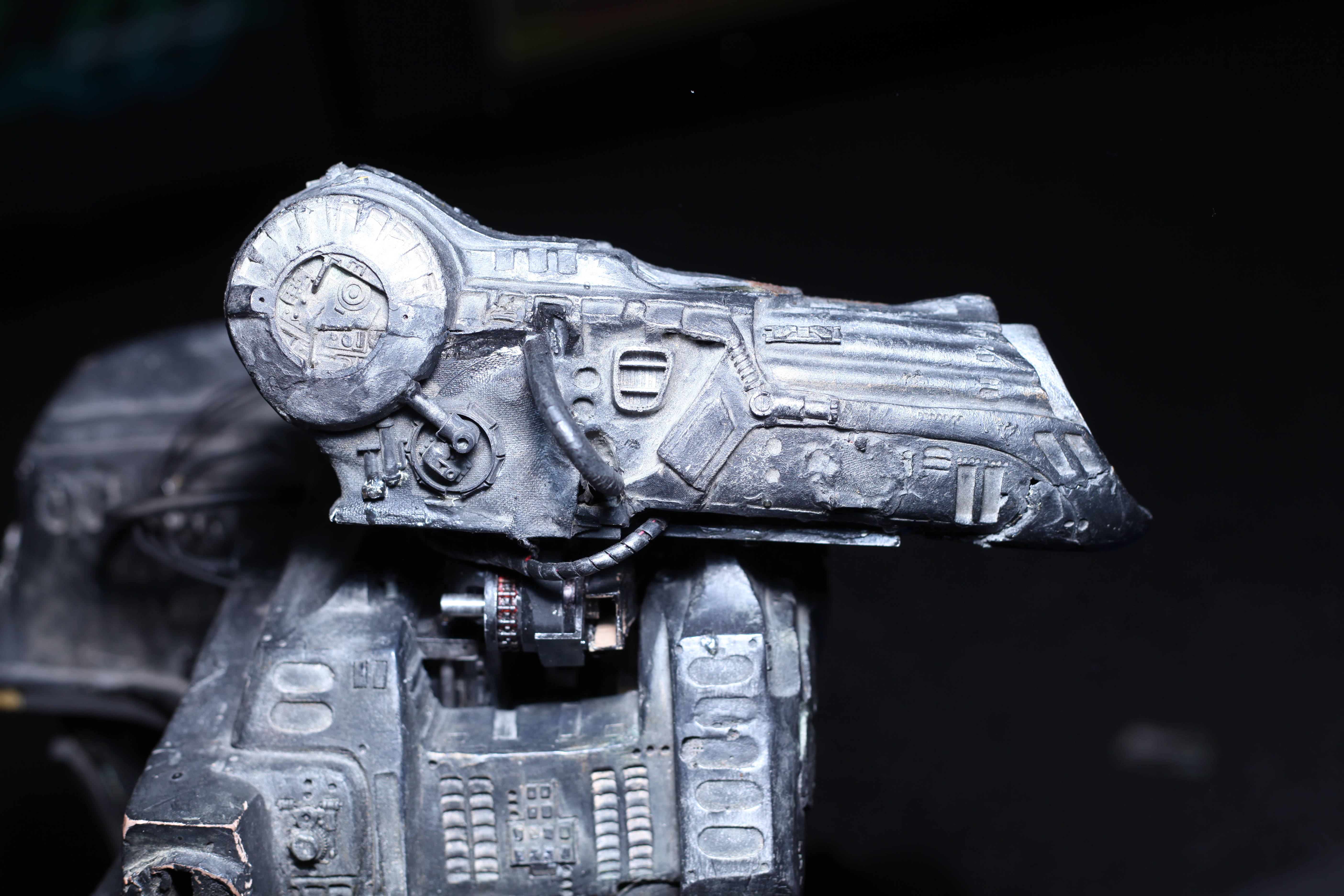 Predator Backpack And Shoulder Cannon 53