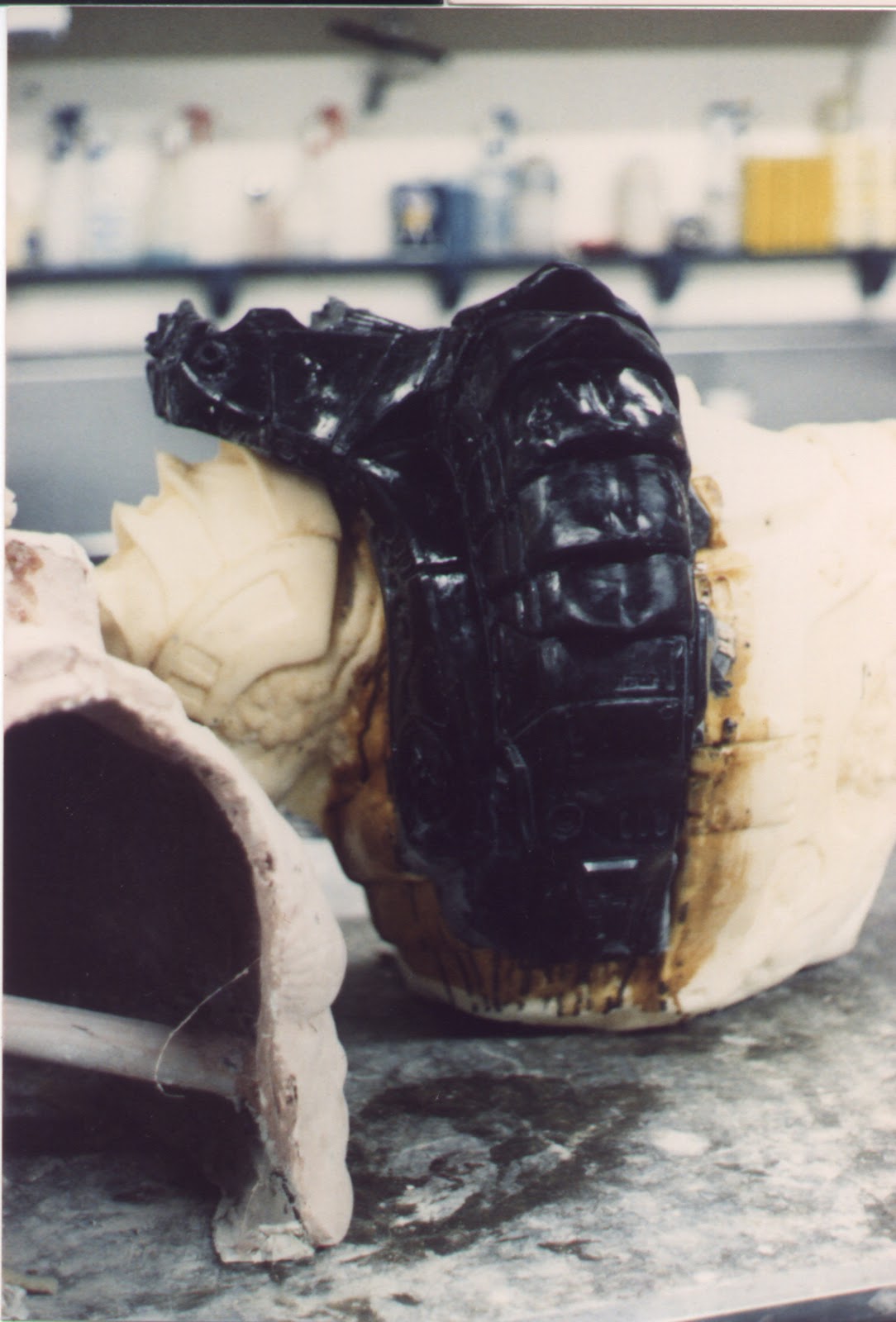 PredFiberglassBackPack01