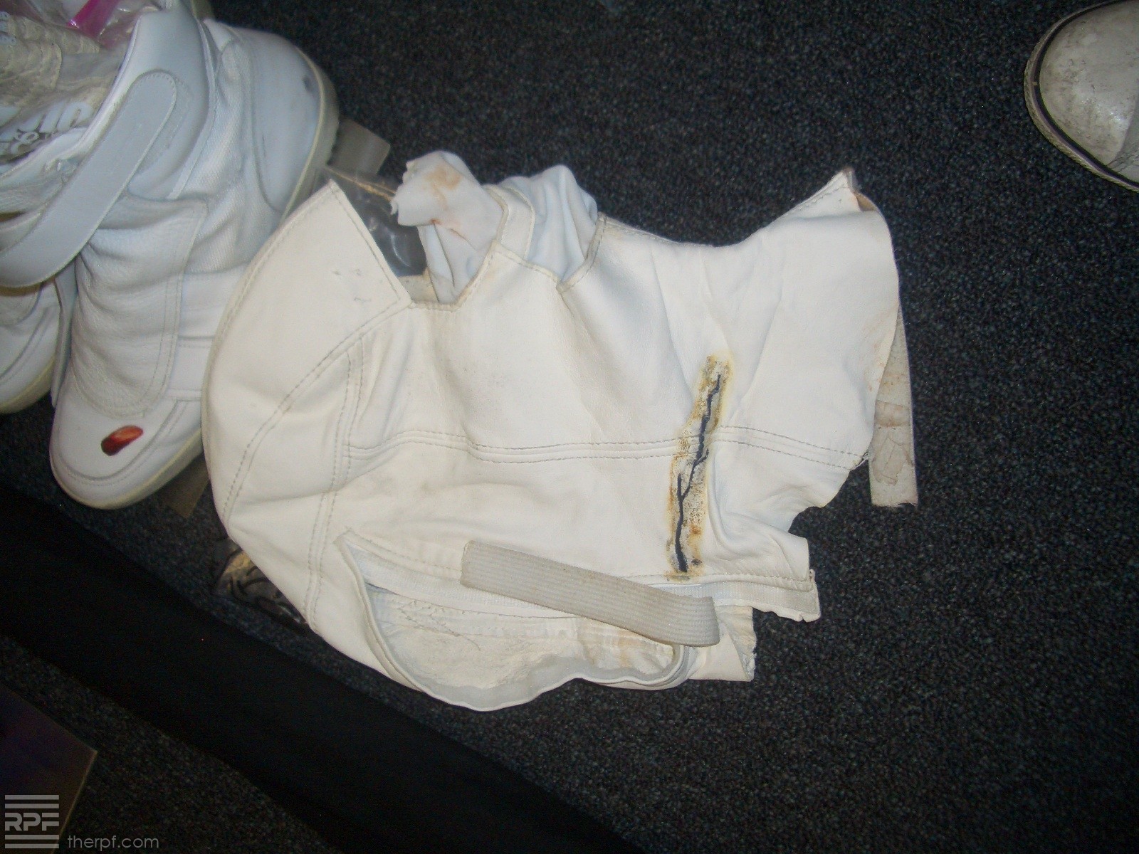 Profiles-Auction-37-Costume-11