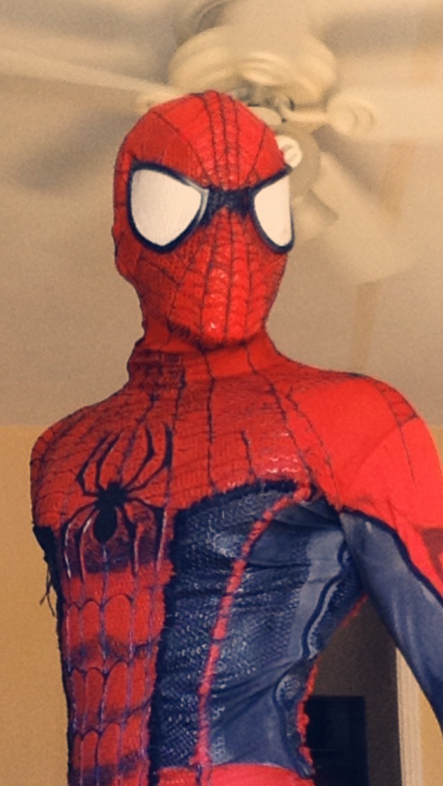 Red and Black Spiderman v1 01
