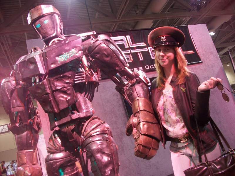 Reel Steel robot is definitely my new boy tow ;) His names Adam, aint he cute?:p