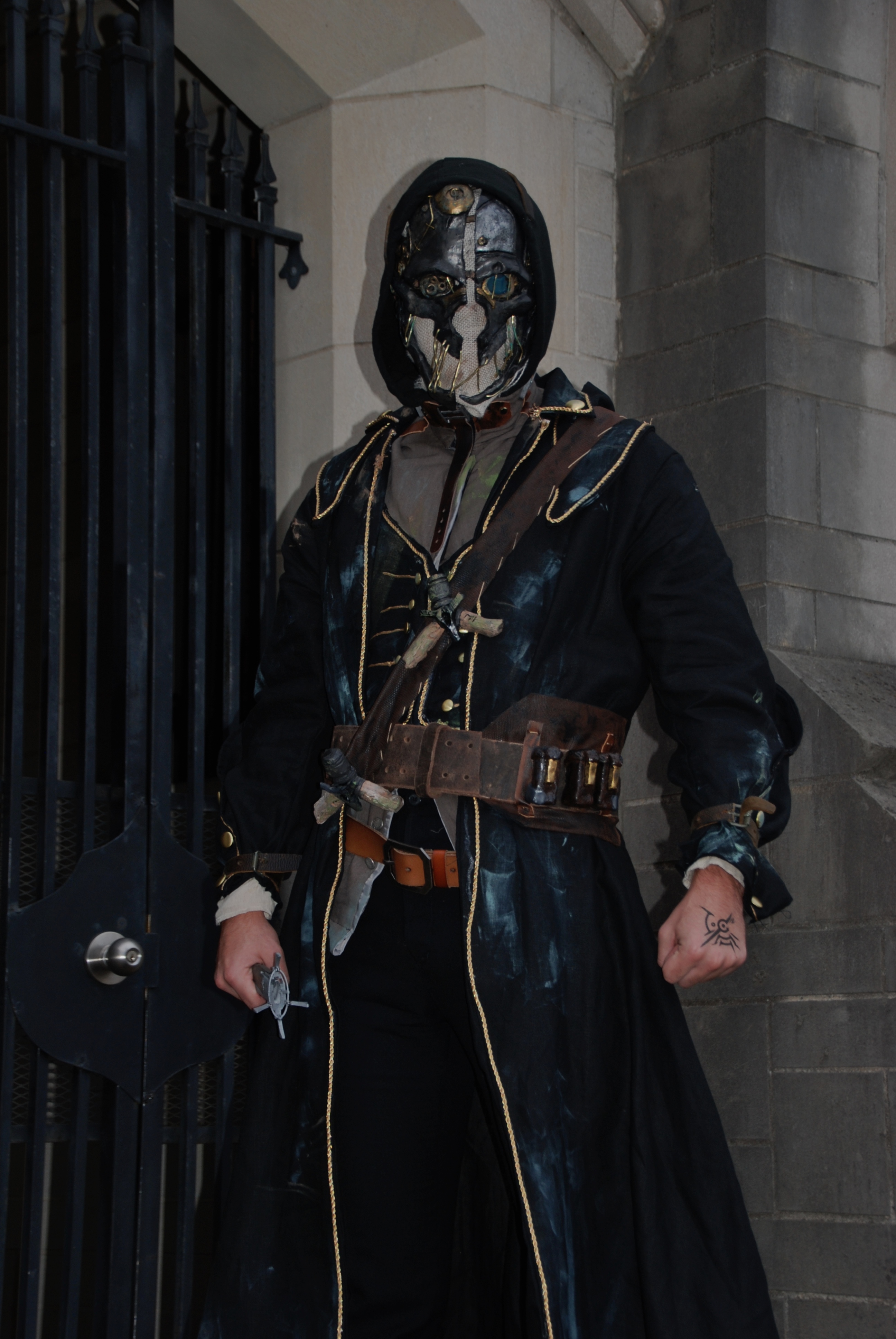 Rinzlertron as Corvo Attano