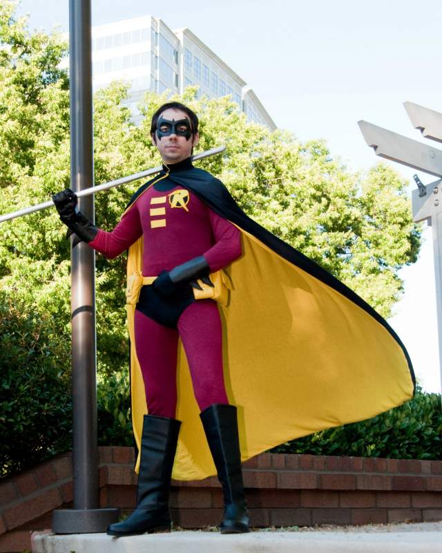Robin; Tim Drake One Later version. Costume done for my significant other and husband-to-be. Picture by Mark Shafer | RPF Costume and Prop Community