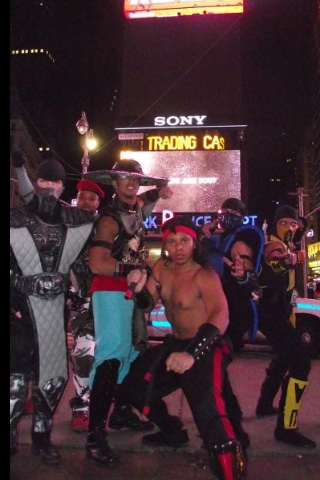 Round 1 aka "Mortal Kombat Flash Dance" group pic