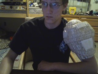 shoulder attatchment, its all perfectly fitted if you cant tell.