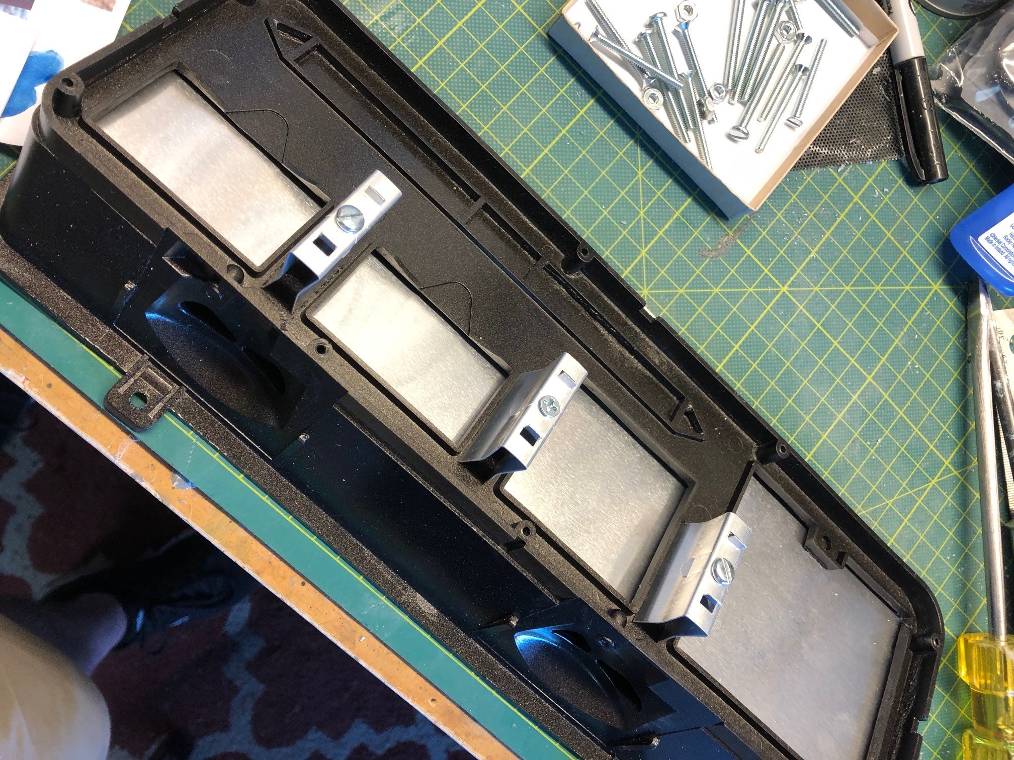 Side_Panel_CU