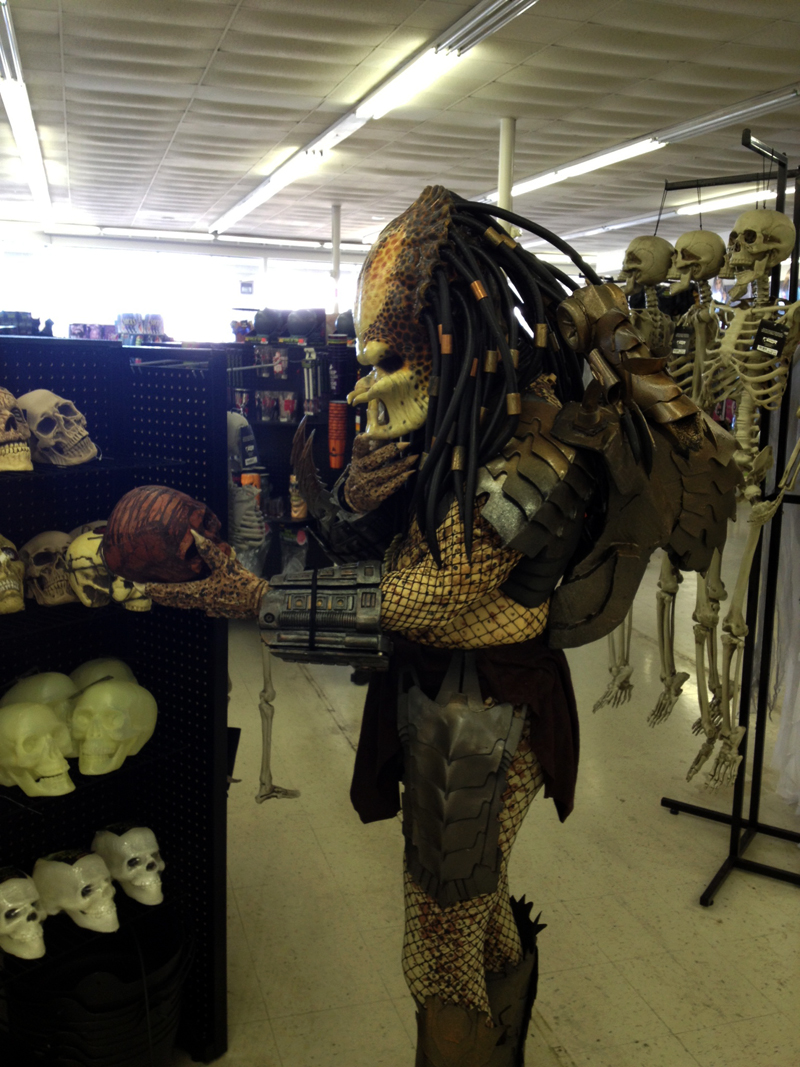 skull shopping