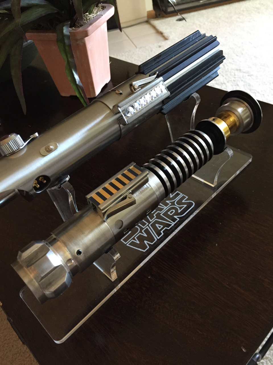Spirit of OB1 Luke Shared Stunt from 2017, weathered and modified to brass the copper.  Alongside a Romans ANH Graflex.