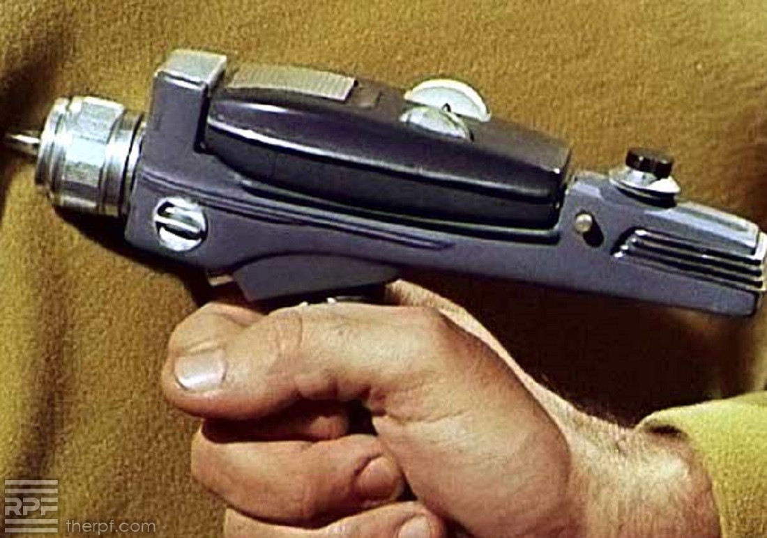 Star Trek Roddenberry Phaser Comparison