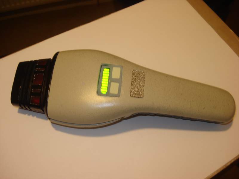 Star Trek: TNG Phaser two (dustbuster)