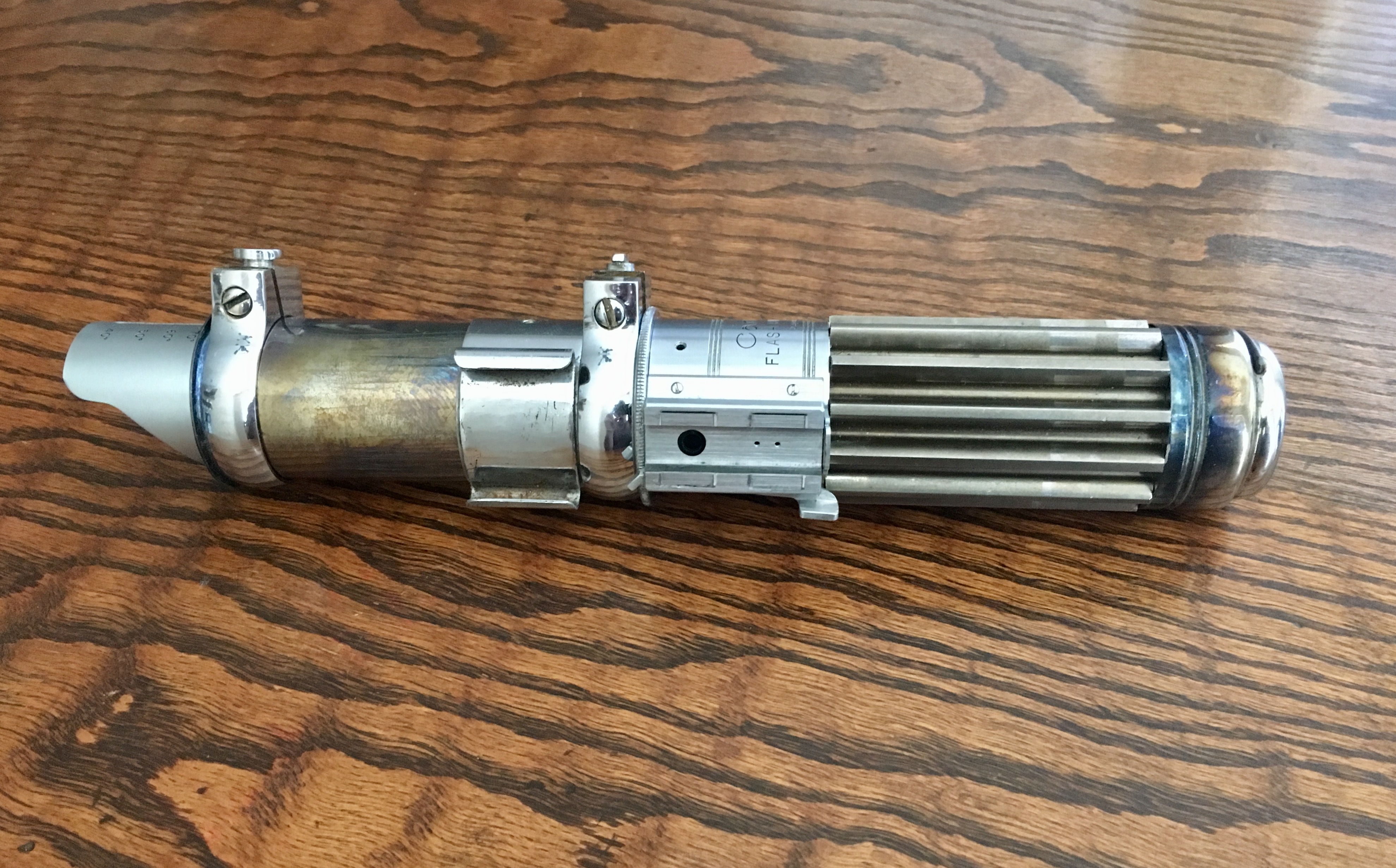 Still looking for a good piece to fir into the clamp, like circuit or bubble strip.