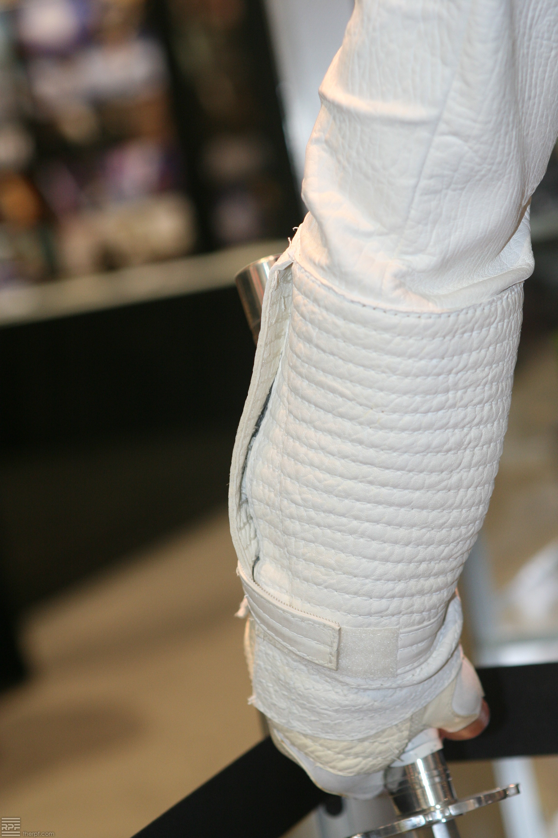 Storm_Shadow_Jacket_09