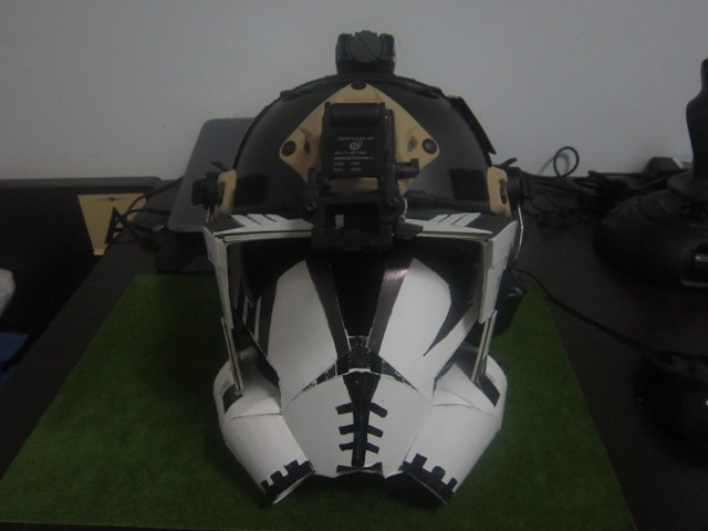 'The Alien'  helmet front view