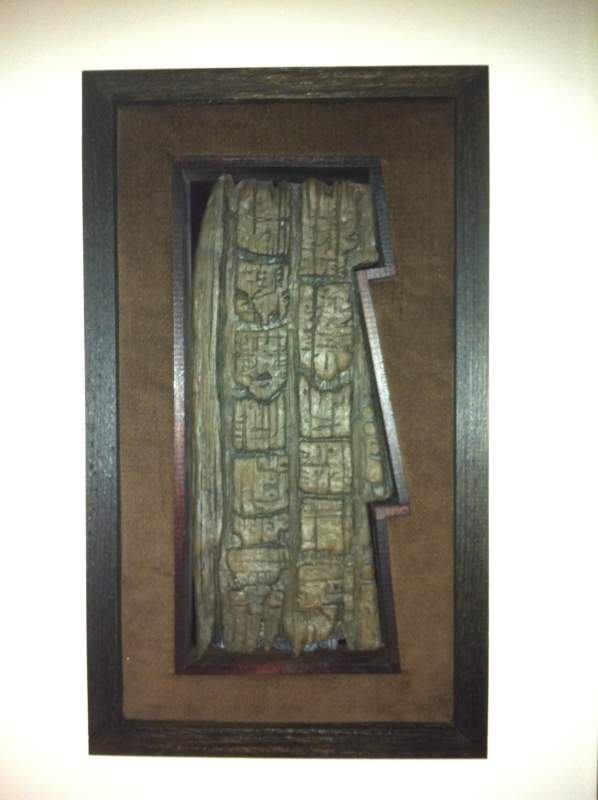 The Olmec Plank Hidden Inside The Resolute Desk At Buckingham