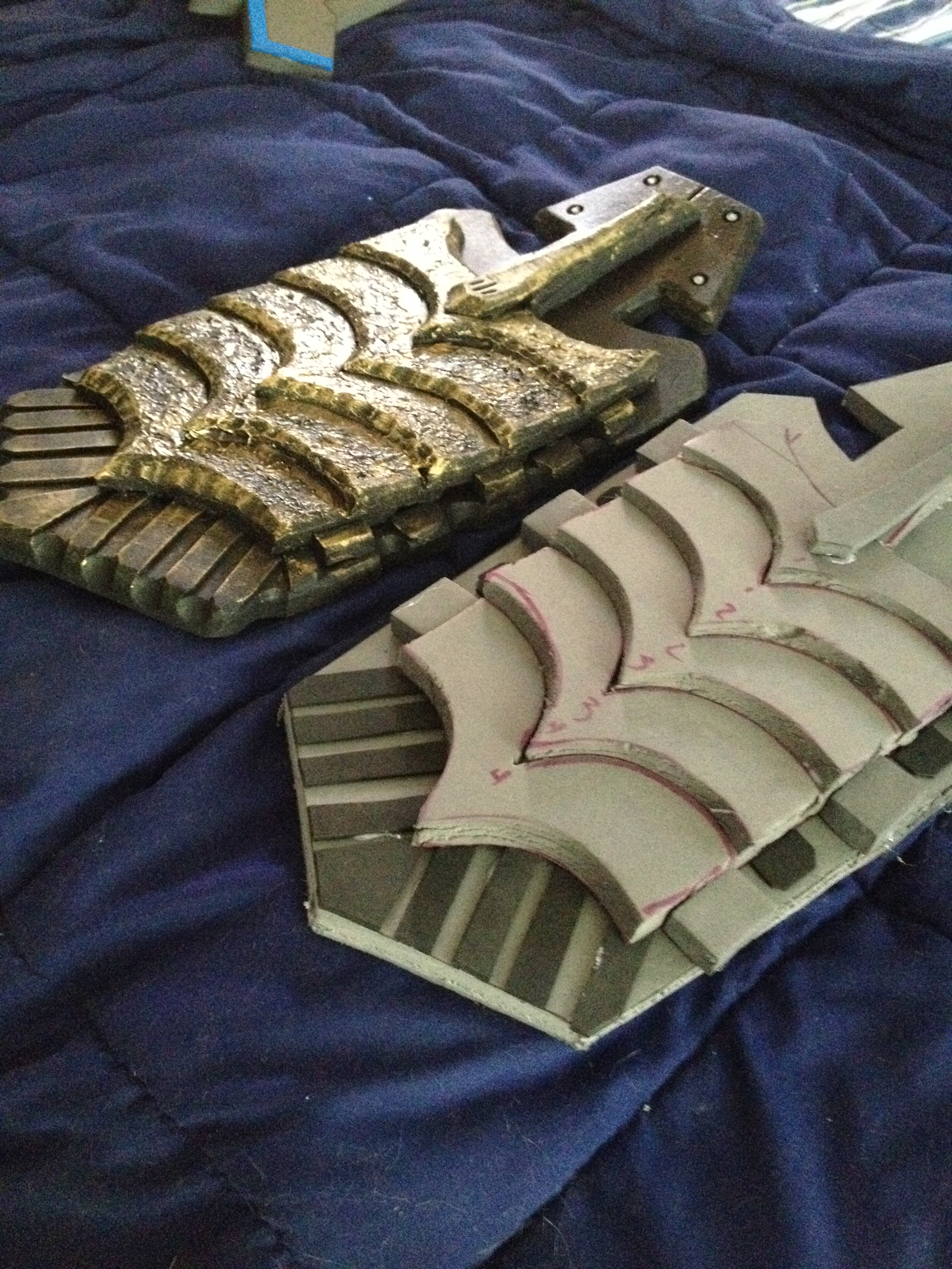 Thigh armor 2 - before and after