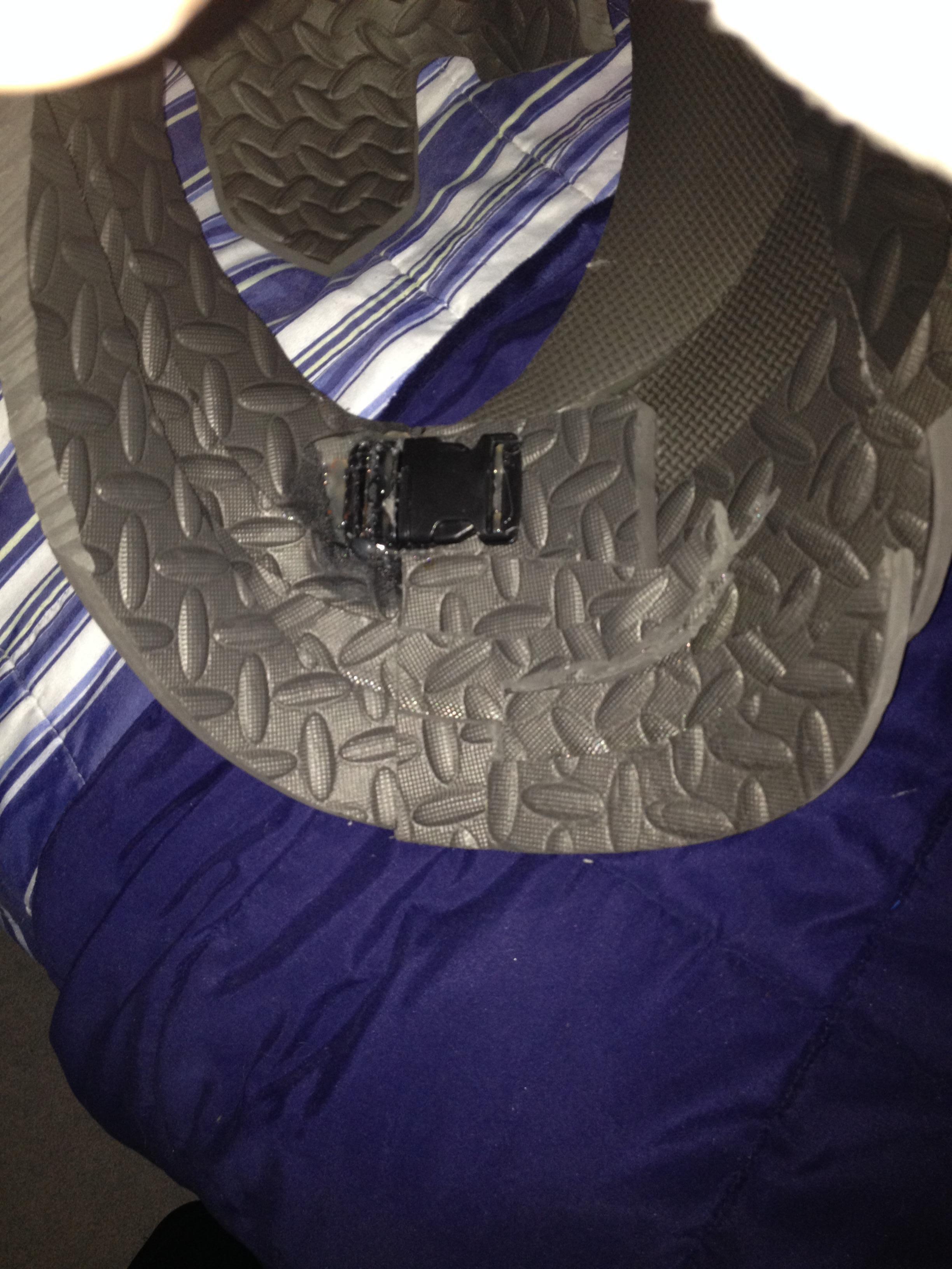 Top armor buckle