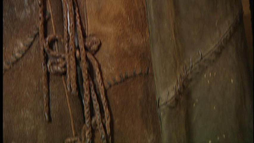 vlcsnap-2025-04-11-01h01m42s512.png