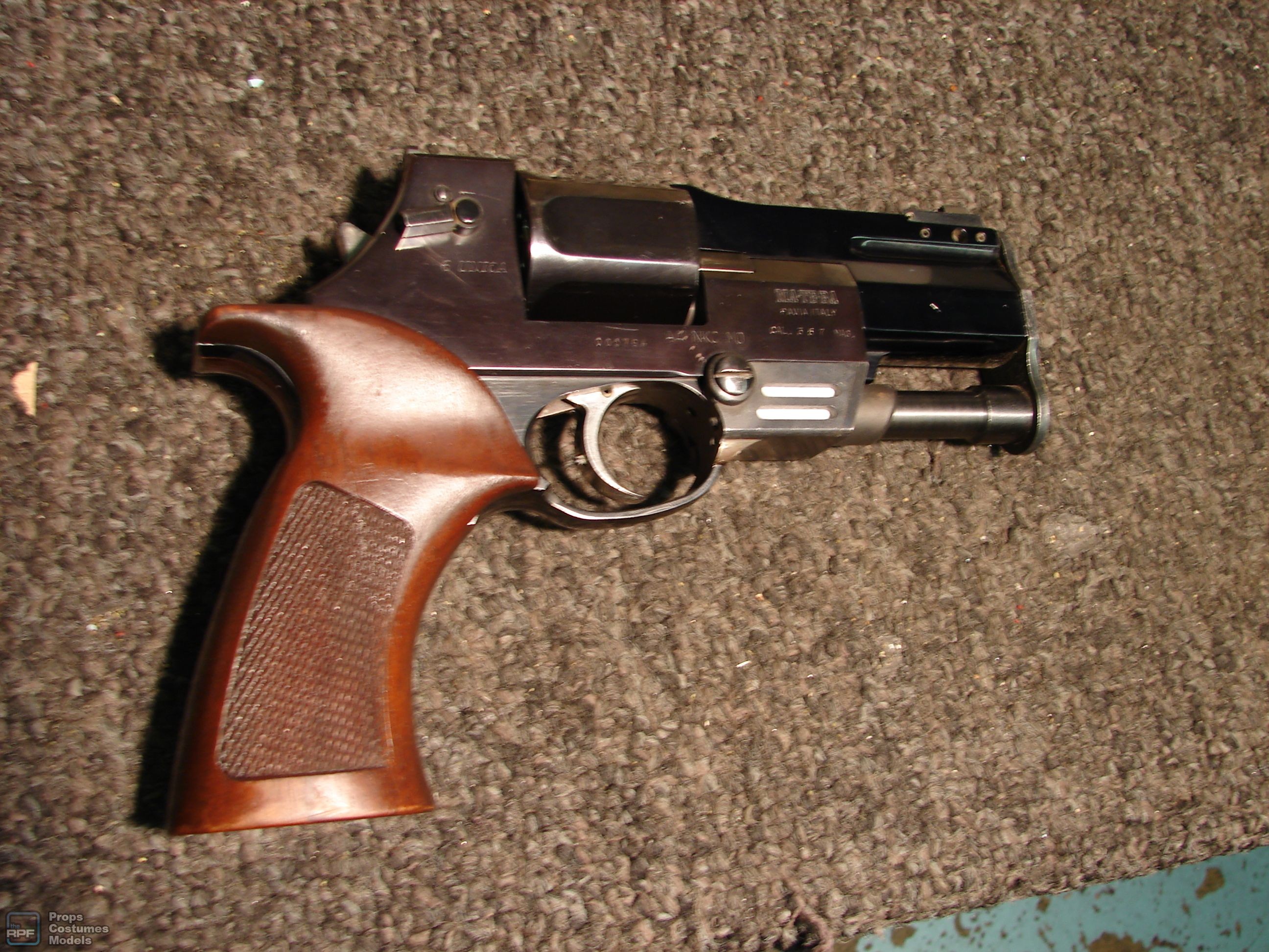 Weapon: Wash's Pistol
