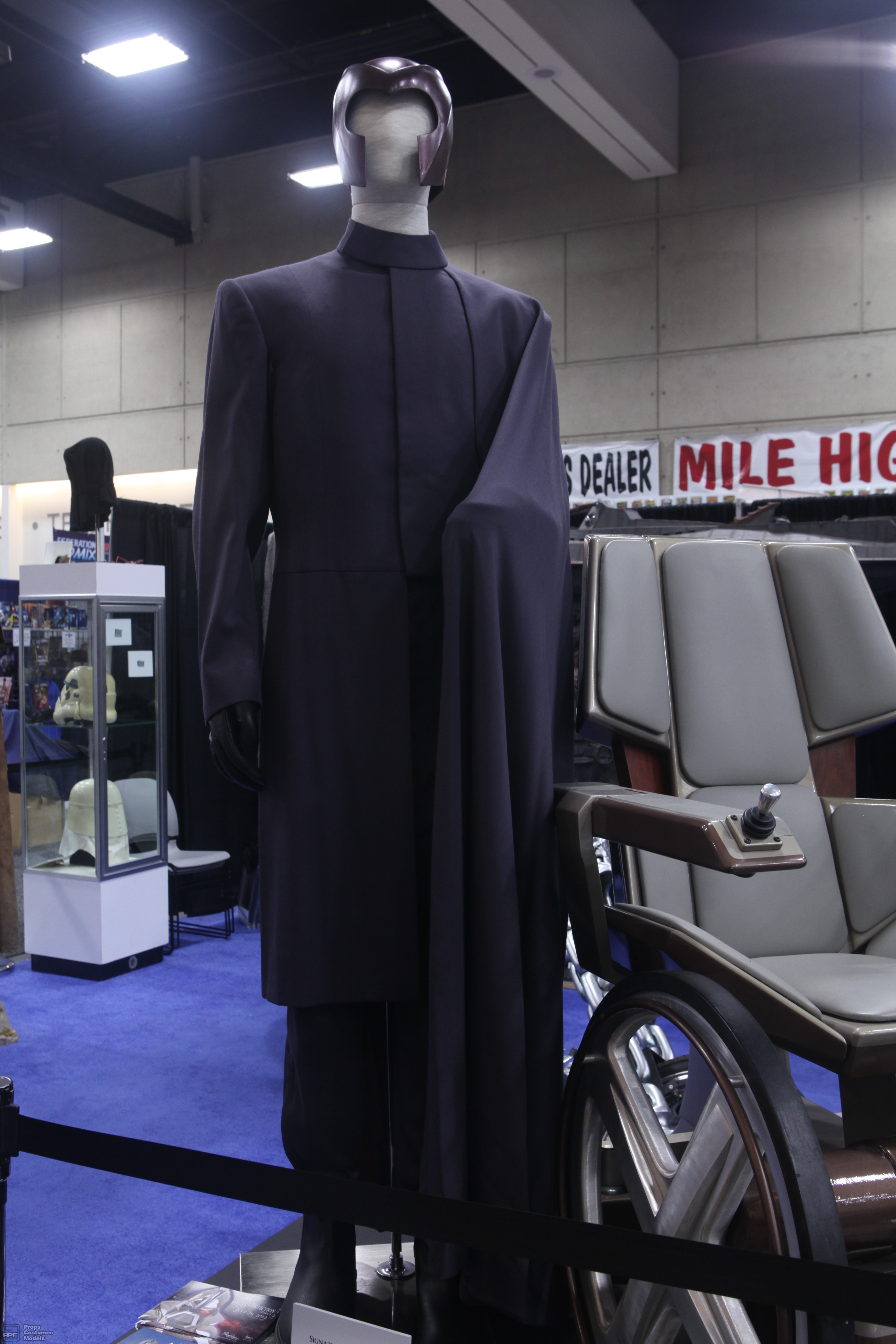 X-Men Magneto costume