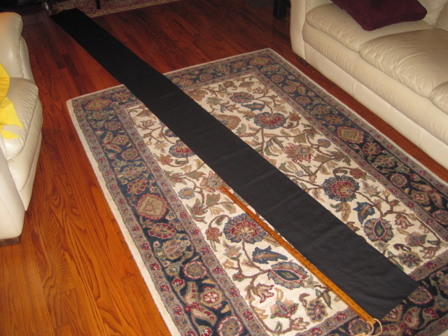 yea. thats the belt. its about 12 feet long.